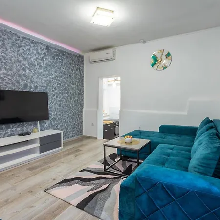 Lux Vm Apartment Split